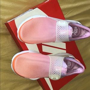 Wmns Sock Dart 'Sunset Glow'